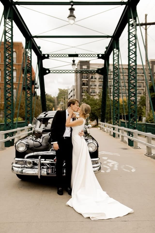 WEDDING WHEELS: PRO OWNER ALLEN SHOWCASES CLASSIC PONTIACS